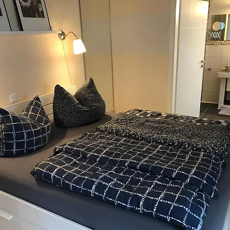 Ferienwohnung Im Zentrum Von Winningen Exterior photo